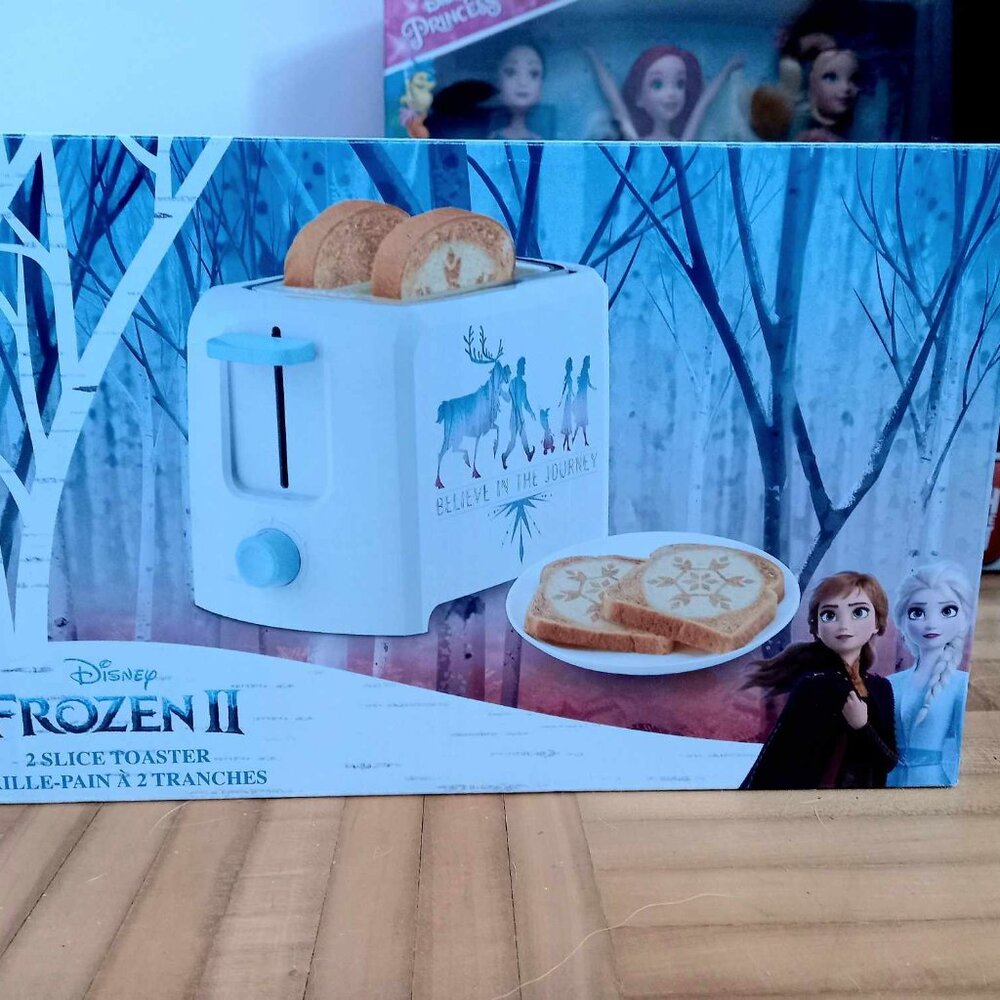 Disney FROZEN Toaster Believe In The Journey Snowflake On Toast 2 Slice Electric